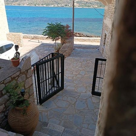 Mani Home Νεόν Οίτιλον Εξωτερικό φωτογραφία