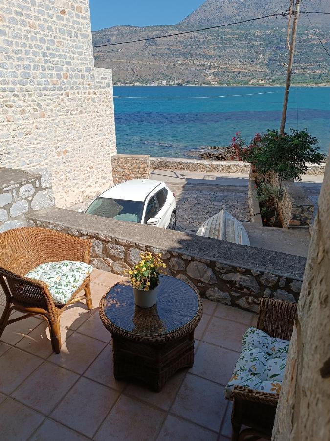 Mani Home Νεόν Οίτιλον Εξωτερικό φωτογραφία