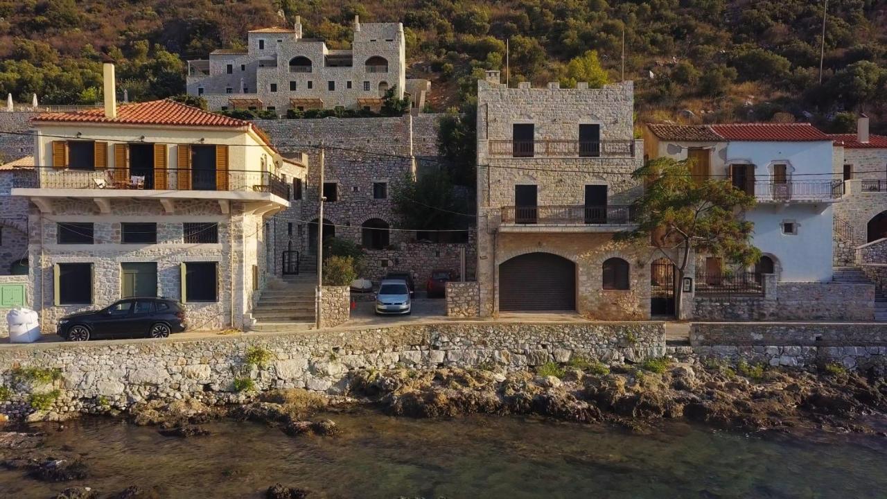 Mani Home Νεόν Οίτιλον Εξωτερικό φωτογραφία